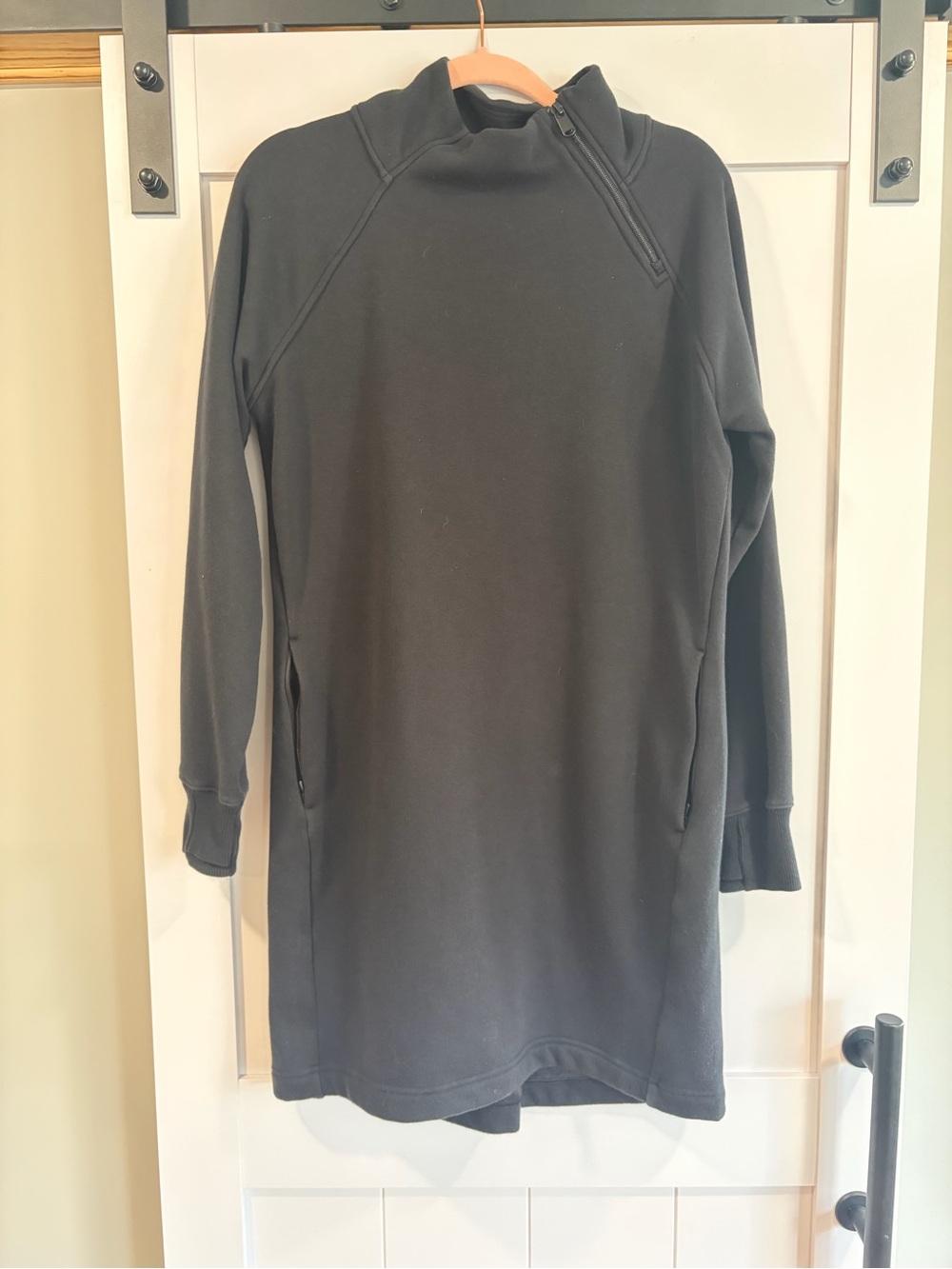 Women’s Athleta Black Sweatshirt Dress M